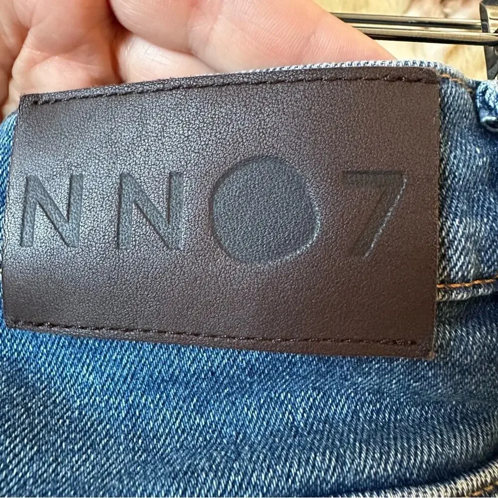 NN07 frey tapered leg jeans in mid blue 29/30